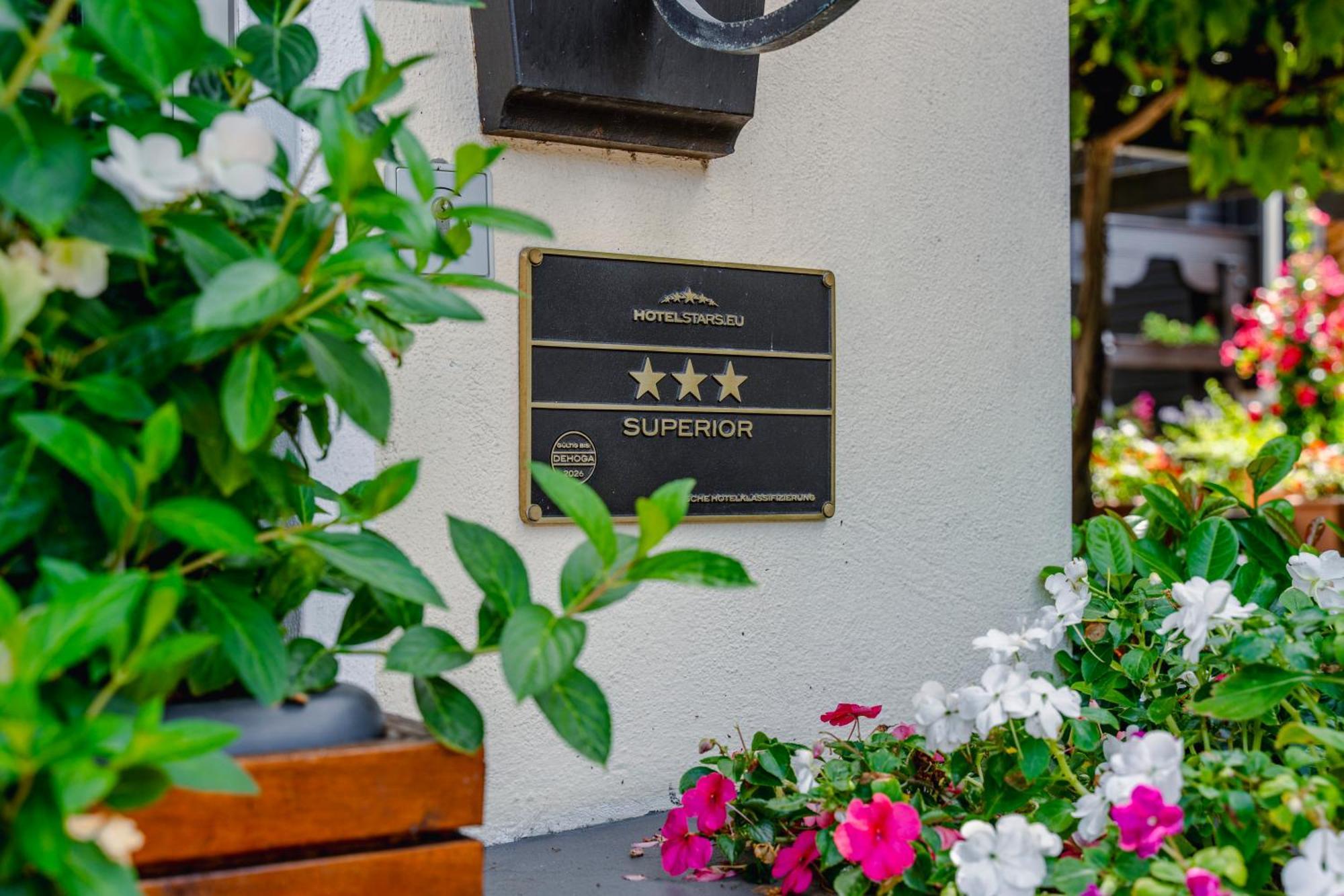 Hotel Unter Den Linden Rüdesheim am Rhein Dış mekan fotoğraf